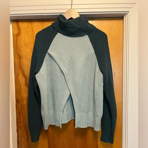 Madewell sweater - Picture 2 of 3